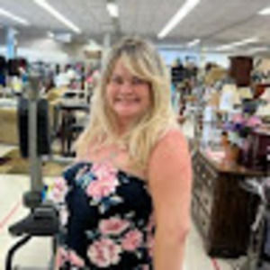 Meet your Posher, Renee